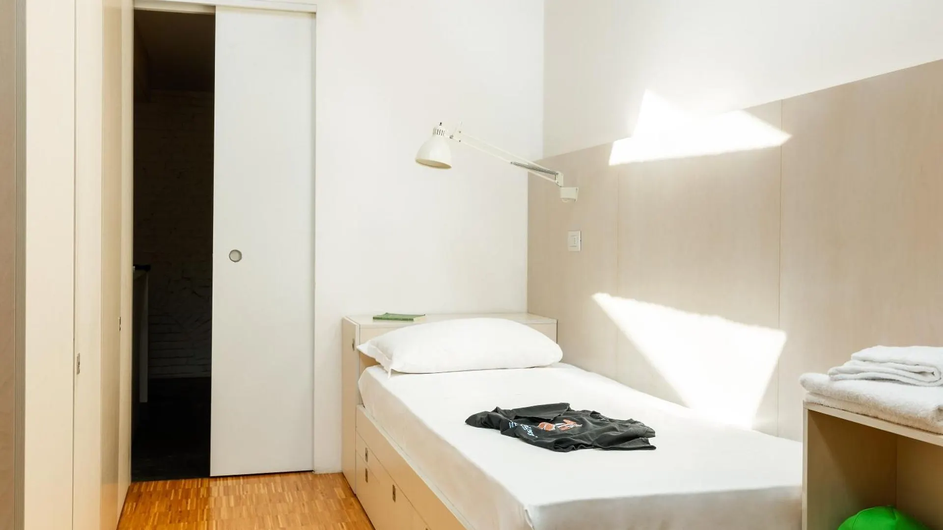 Combo Venezia Hostel Italy